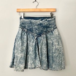 Vintage Blue Acid Wash Denim Trendy Ruffle Mini High Waist Skirt Size XS